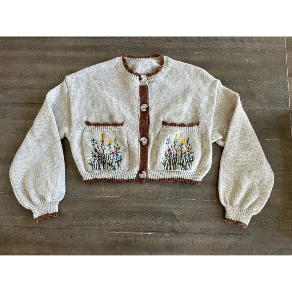 Floral Embroidered Cropped Cardigan M Cottagecore Grandmacore Coquette Knit